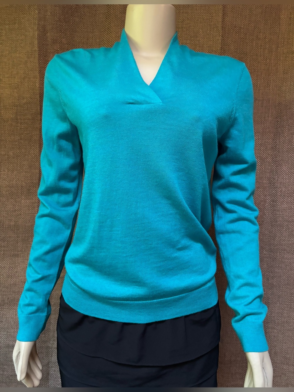 Brooks Brothers Women's V-Neck Sweater - Turquoise Blue